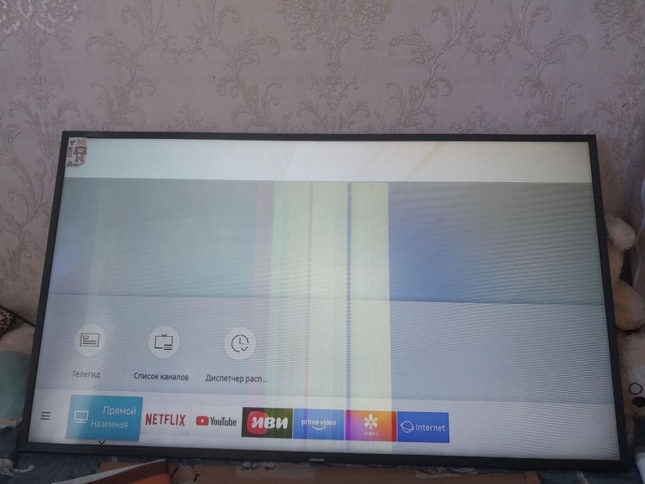Телевизор Самсунг