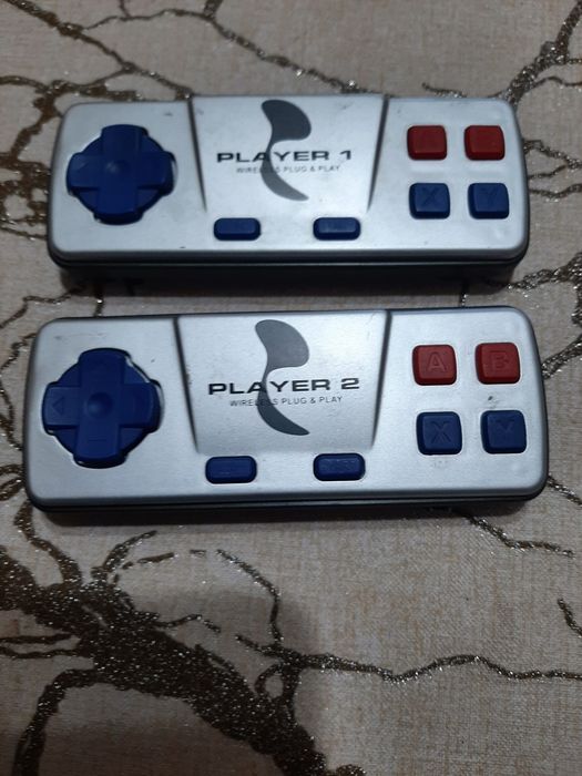 Vănd console jocuri