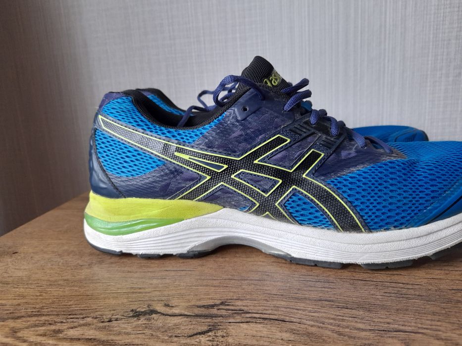 Asics gel pulse 9 маратонки 47 номер.