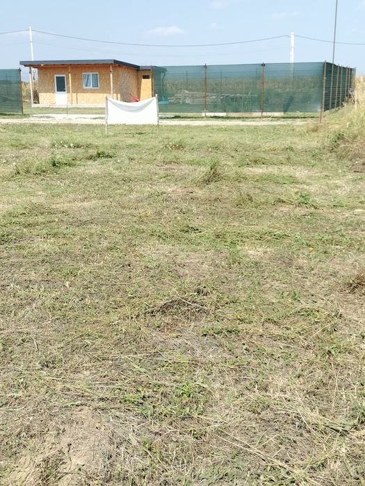 Vand teren in comuna Albota