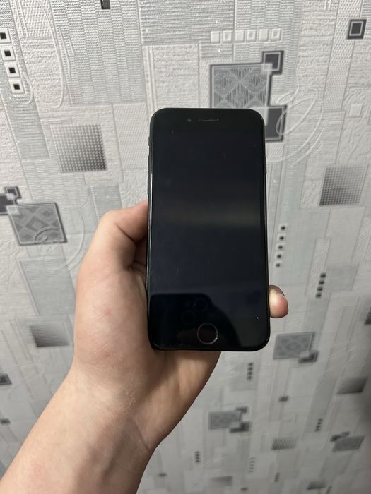 Айфон Se 2020 64gb