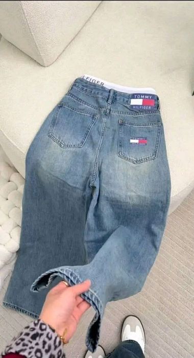 Blugi superbi pentru dama