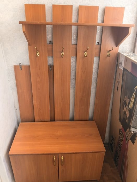 Продам прихожку.