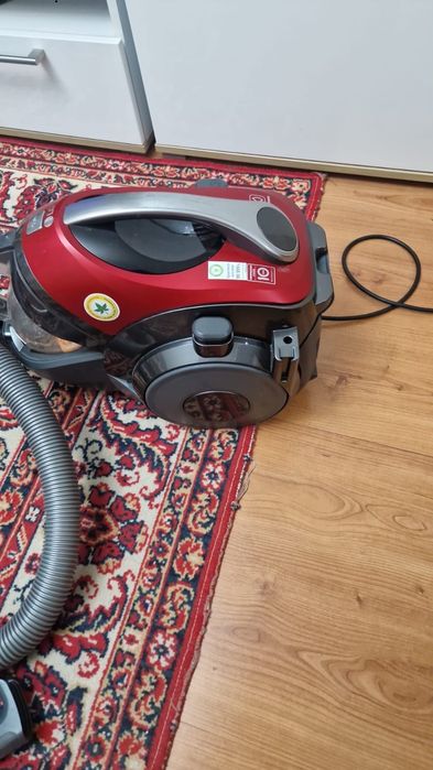 Продам пылесос лджи