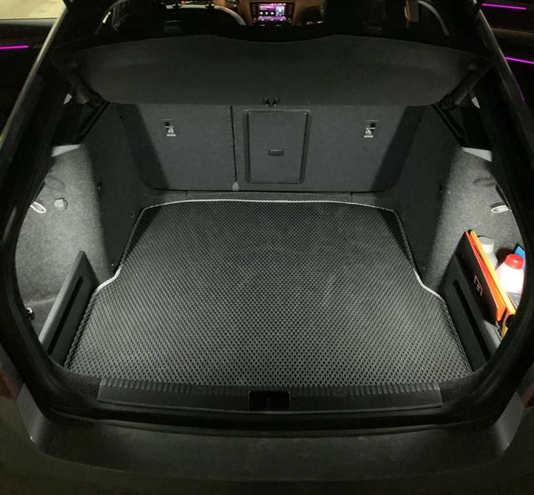 Set 2 Lampi Led Iluminare Portbagaj pentru Audi & Skoda Octavia Superb