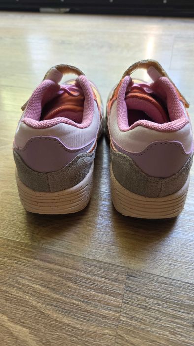 Обувки за момиче Next, Sketchers и Zara