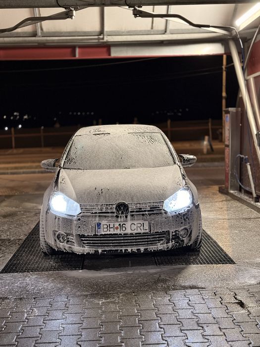 Vand sau schimb Golf 6