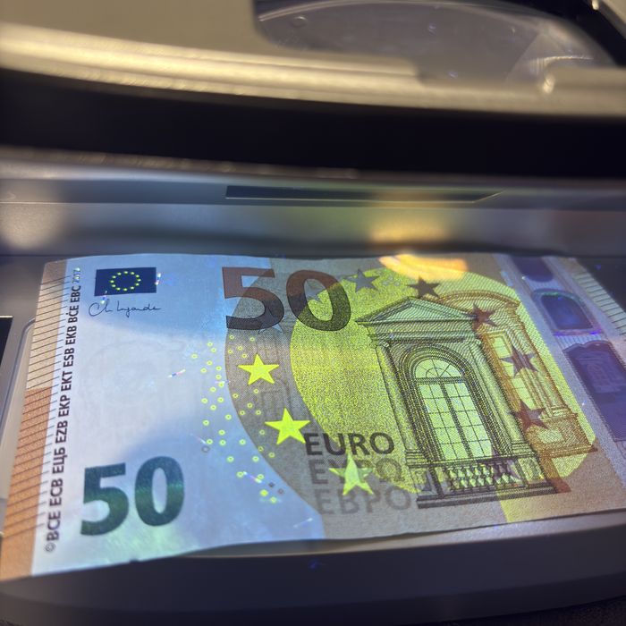 Uv Детектор  -  За Фалшиви Банктноти