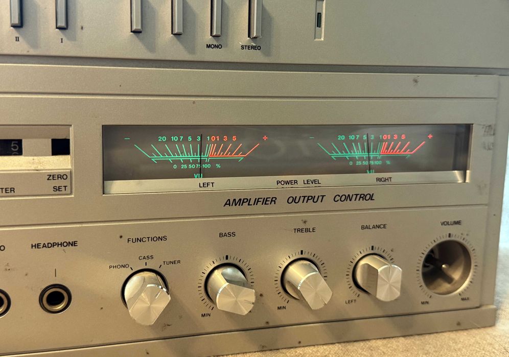 Philips F1320 Sistem Audio Vintage Pickup Radio Casetofon Functional