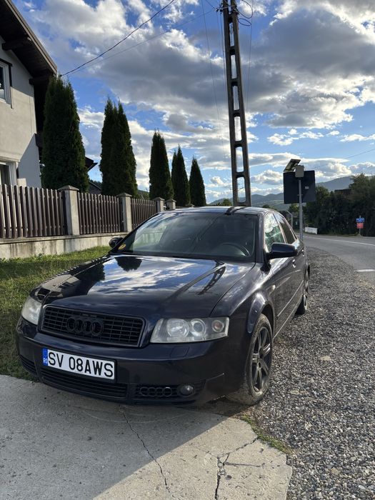 Audi A4 2001, albastru inchis