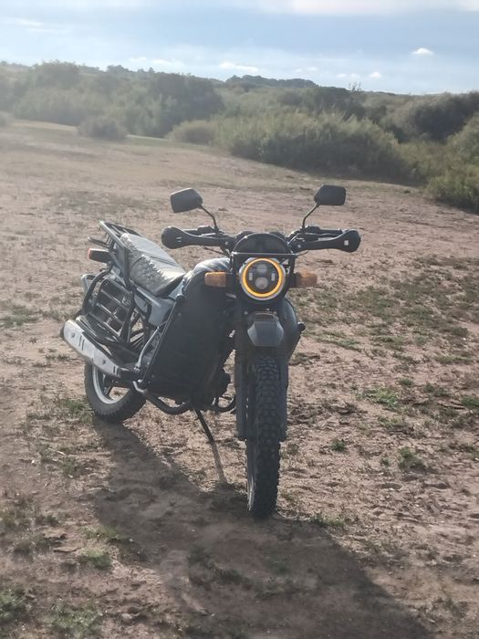 Продам мотоцикл 250кубов