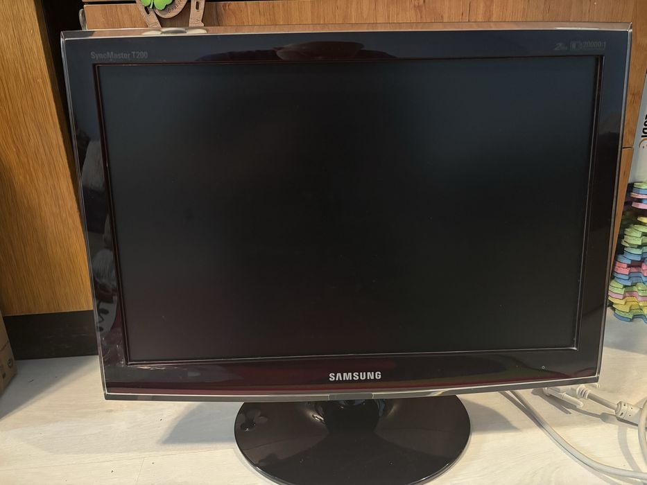 Samsung SyncMaster T200
