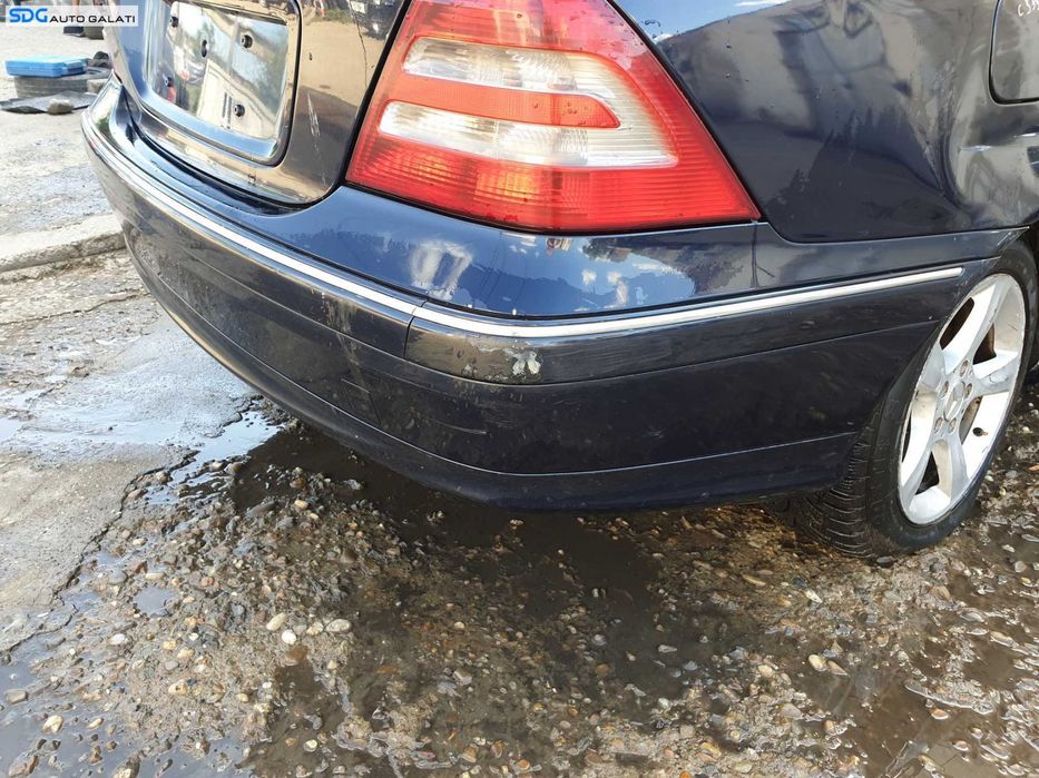 Bara Spoiler Spate Mercedes Benz W203 Clasa C Class 2000 - 2007 Culoare C359