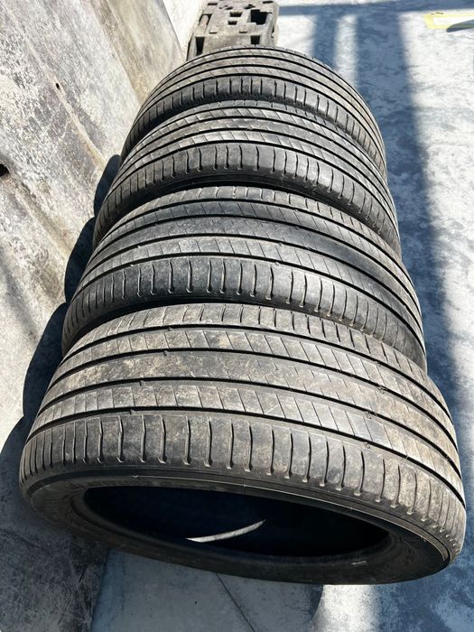 Michelin 255/45/20 vara