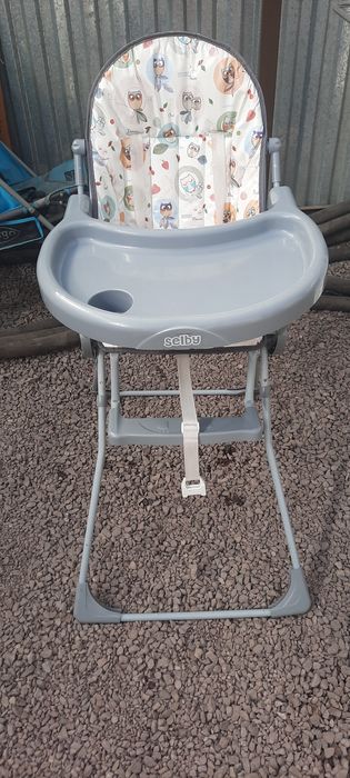 Детский стульчик для кормления