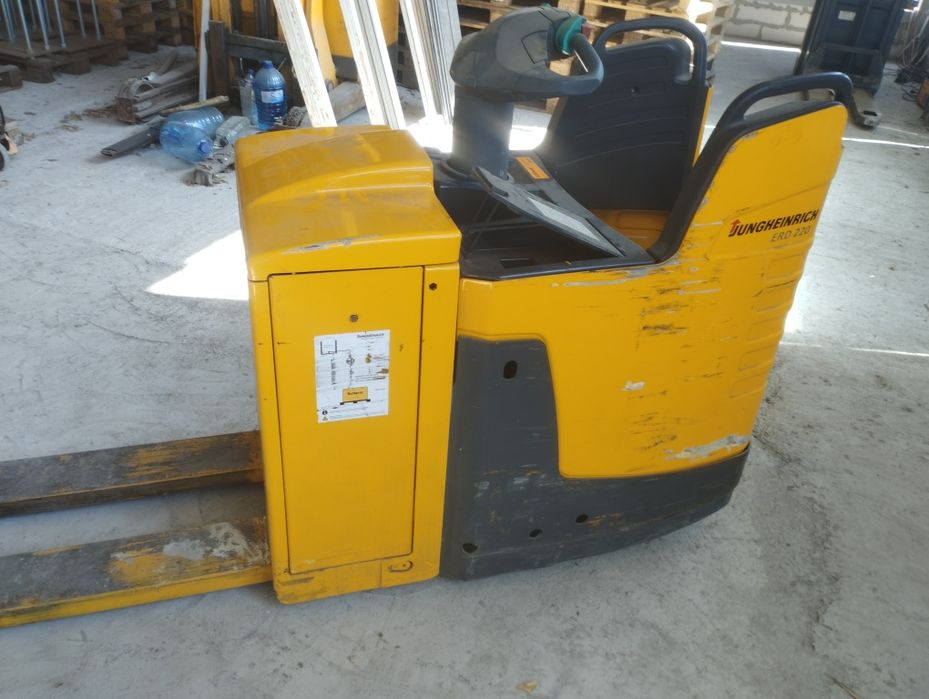 Liza electrica jungheinrich ere 225