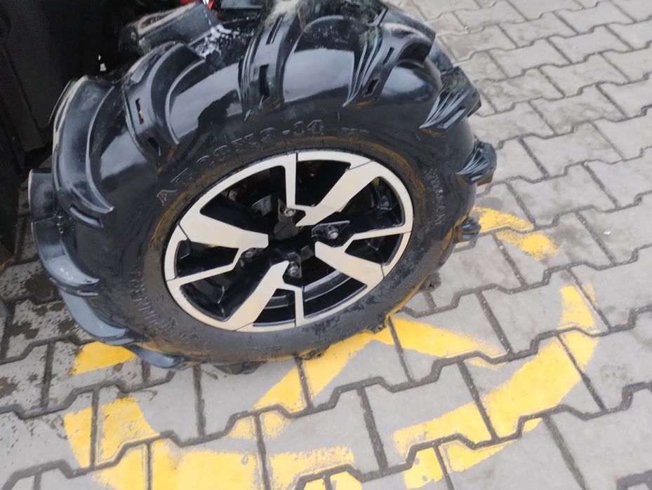 Jante can am  outlander, cauciucuri r14, 28x11x14,28x9x14