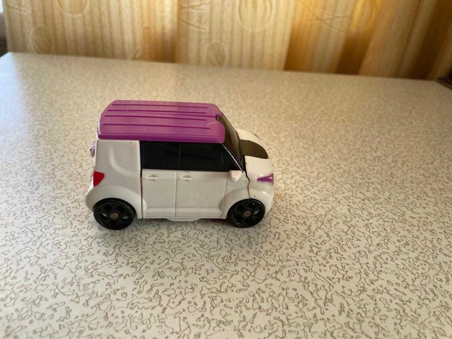 Машинки трансформеры разные