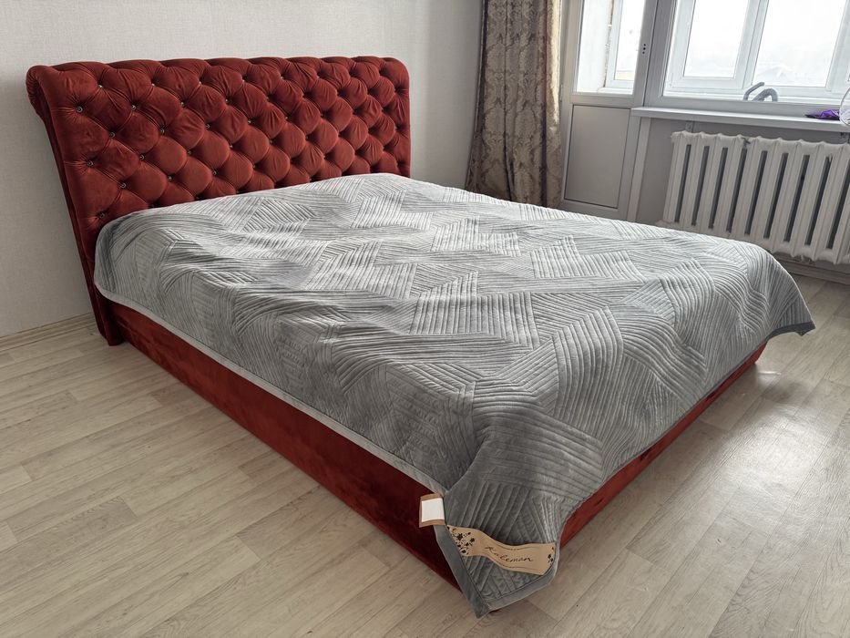 Кровать двухспальная 160*200