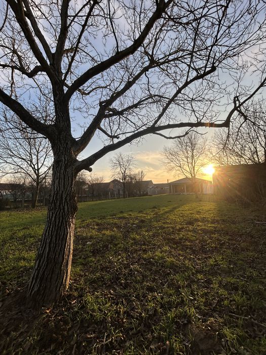 Casă la roșu, teren 1520mp- ideala pt personalizare!