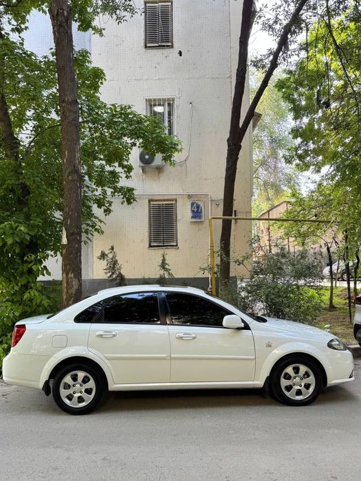 Gentra, 3-pozitsiya,2021 yil, 49000 probeg,