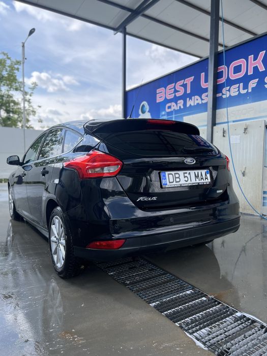 FORD Focus 2015 — imagine 3