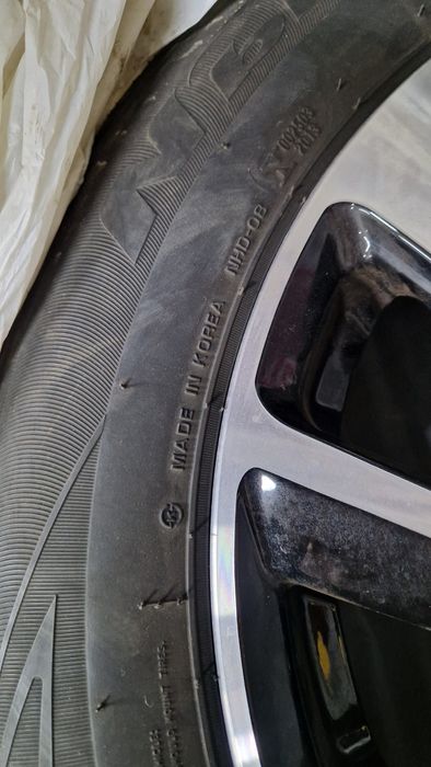 Продам комплект резины (шины на дисках)