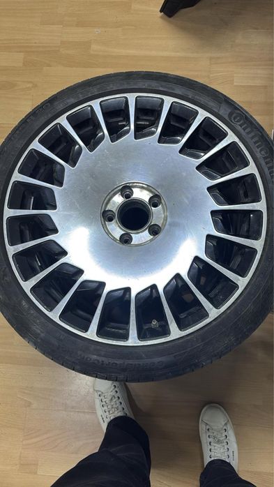 Диски с резиной R20 титанки