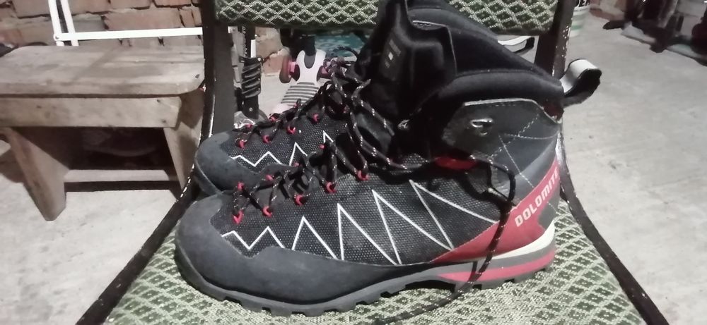 Продавам чисто нови DOLOMITE CRODAROSSA PRO GTX 2.0 MS