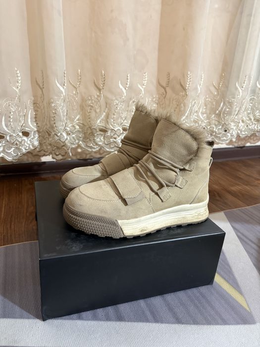 Қолданылмаған кожа етік