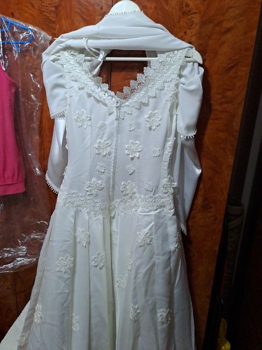Vand rochie de mireasa