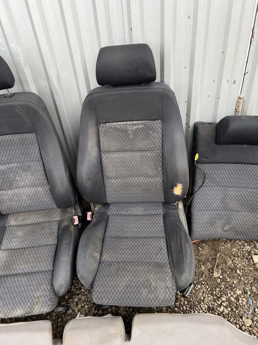 Vand scaune sport audi a4b5 cu incalzire