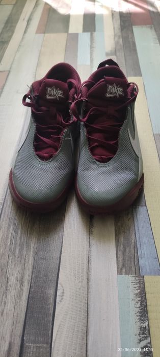 Детски маратонки "NIKE"