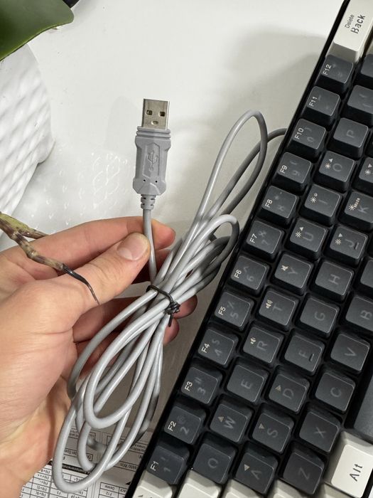 Tastatura Gaming RGB Noua