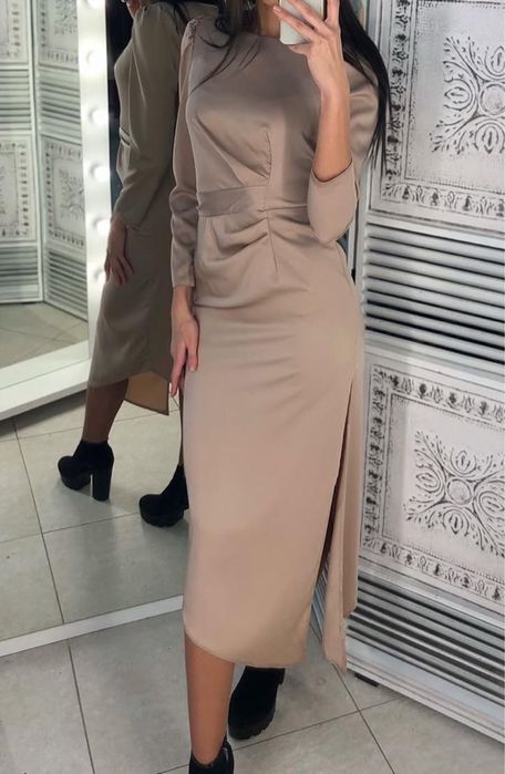 Продам платье 44р