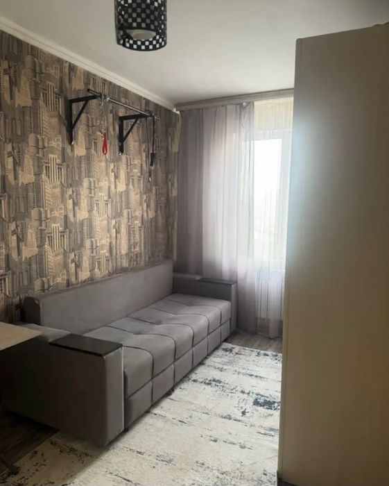 продам 4-х ком. дет.мир 5-этаж