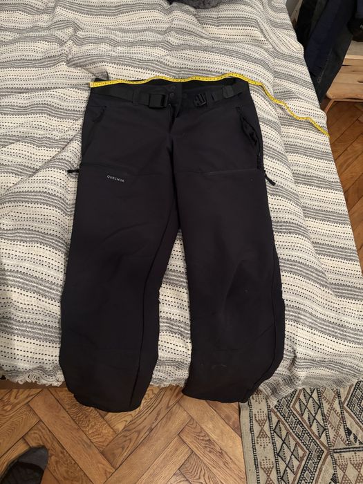 Pantaloni impermeabili de ski/snowboard/ alpinism Quechua, marime L 42
