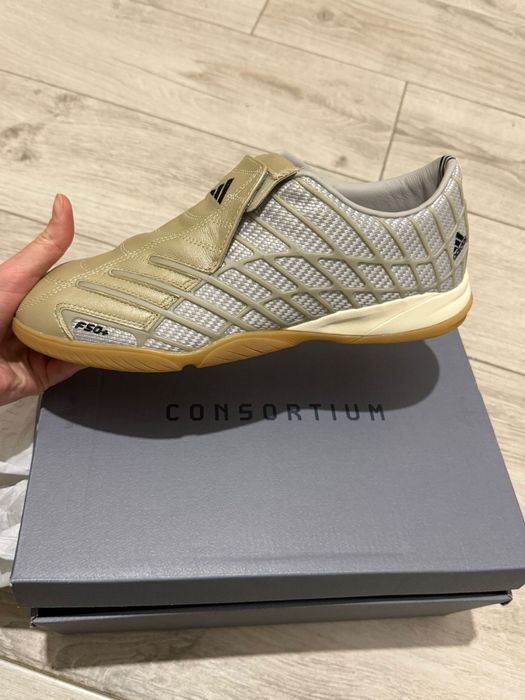 Adidas Consortium F50 sala Marimea 44