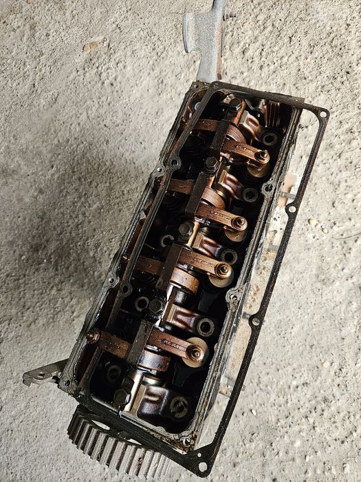 Chiulasa dacia logan 1.4 mpi 2010