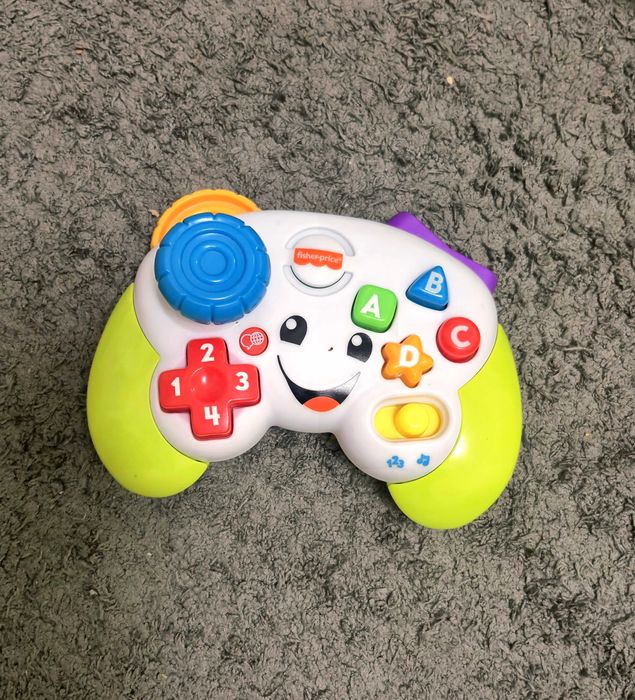 Интерактивно кученце + книжка Fisher Price + джойстик Fisher Price+