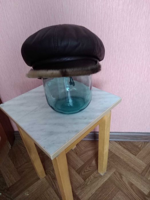 Женский головной убор.