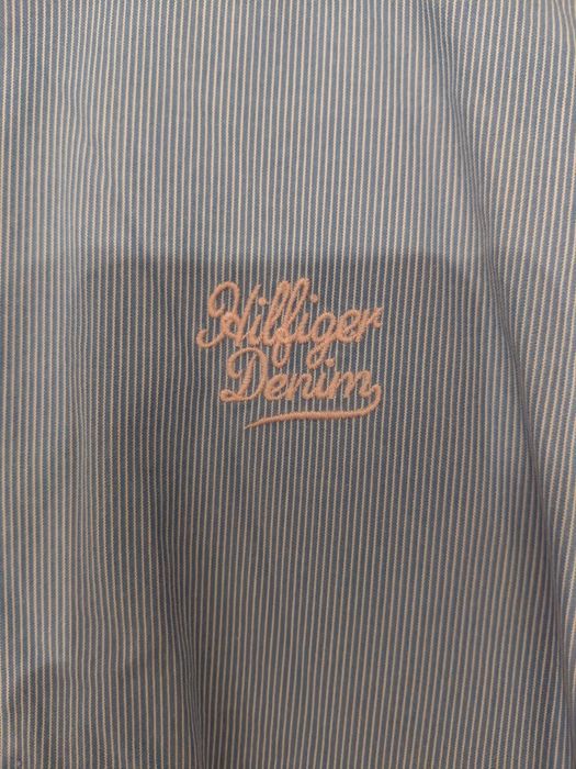 Мъжка  спортна риза Tommy  Hilfiger .