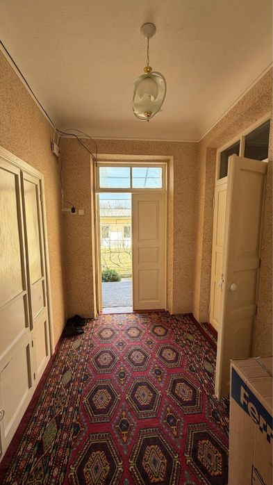 Uy sotiladi hovli yunosobod