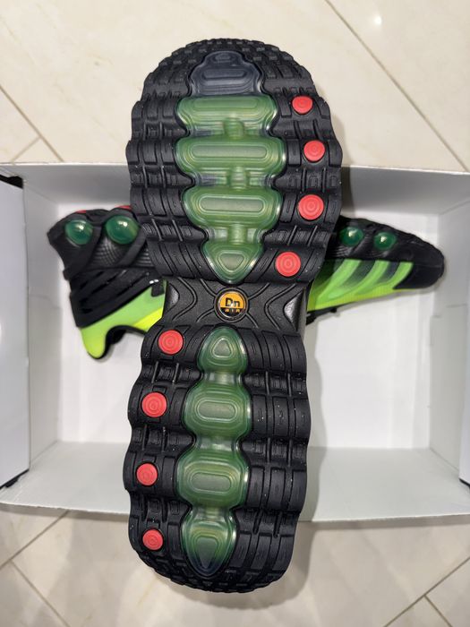 Маратонки Nike Air Max DN8 “Green Strike” - размер 46, 47.5