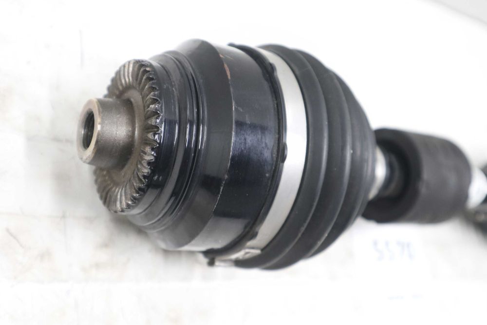 Предна лява полуоска БМВ Ф70 У06 Х1 У11 Х2 У10 Мини У25 BMW F70 U06 U10 U11 U25
