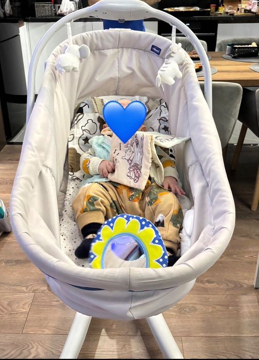 Мултифункционално бебешко кошче Chicco Baby Hug 4 в 1