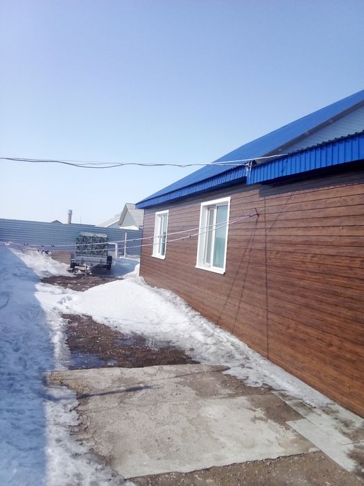 Продам дом земельный участком