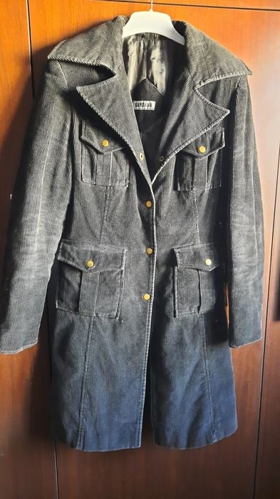 Geaca dama M-L. Super oferta 2 geci la 50 lei.