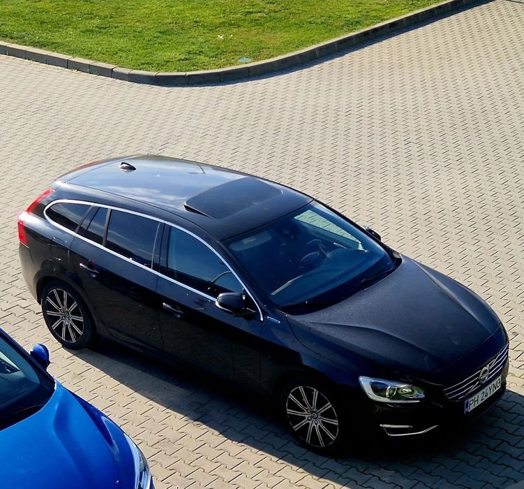 Volvo V60 2.4 D6 288hp+ AWD Euro6 Plug-in-hybrid