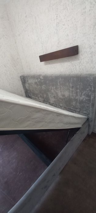 Продам кровать в отличном состоянии.